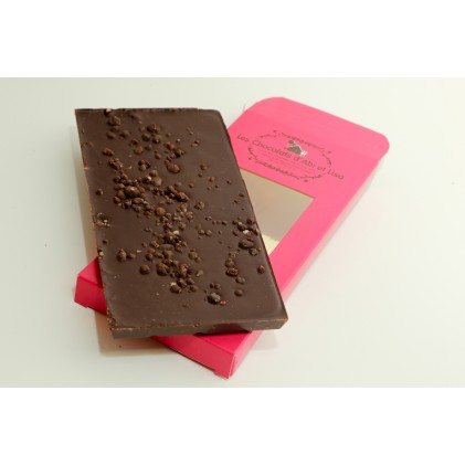 Tablette de chocolat au lait , chocolat noir ou chocolat blanc avec son sucre pétillant