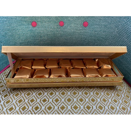 Coffret Maupassant 14 marrons glacés Coffret Maupassant 14 marrons glacés